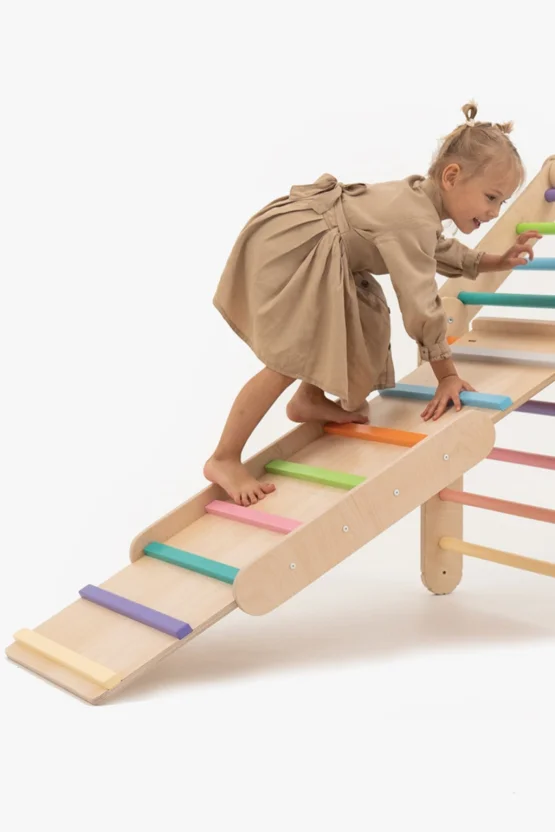 Colored bar ramp